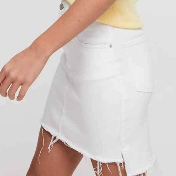 Aritzia White Jean Skirt - Picture 4 of 4